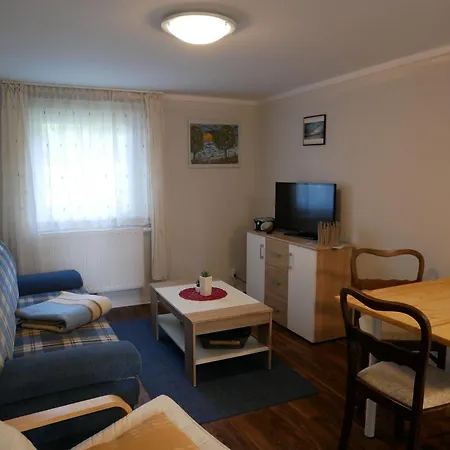 & Karlchen Apartment