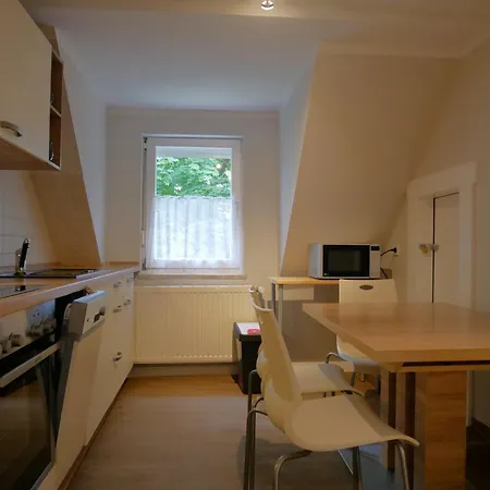 & Karlchen 科斯旺德特